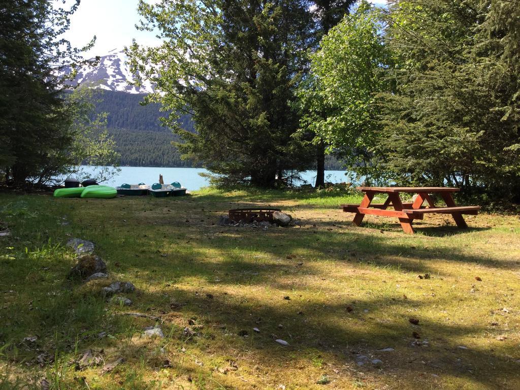 Renfro'S Lakeside Retreat Primrose Exteriör bild
